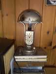 Mofem lampa z zegarem