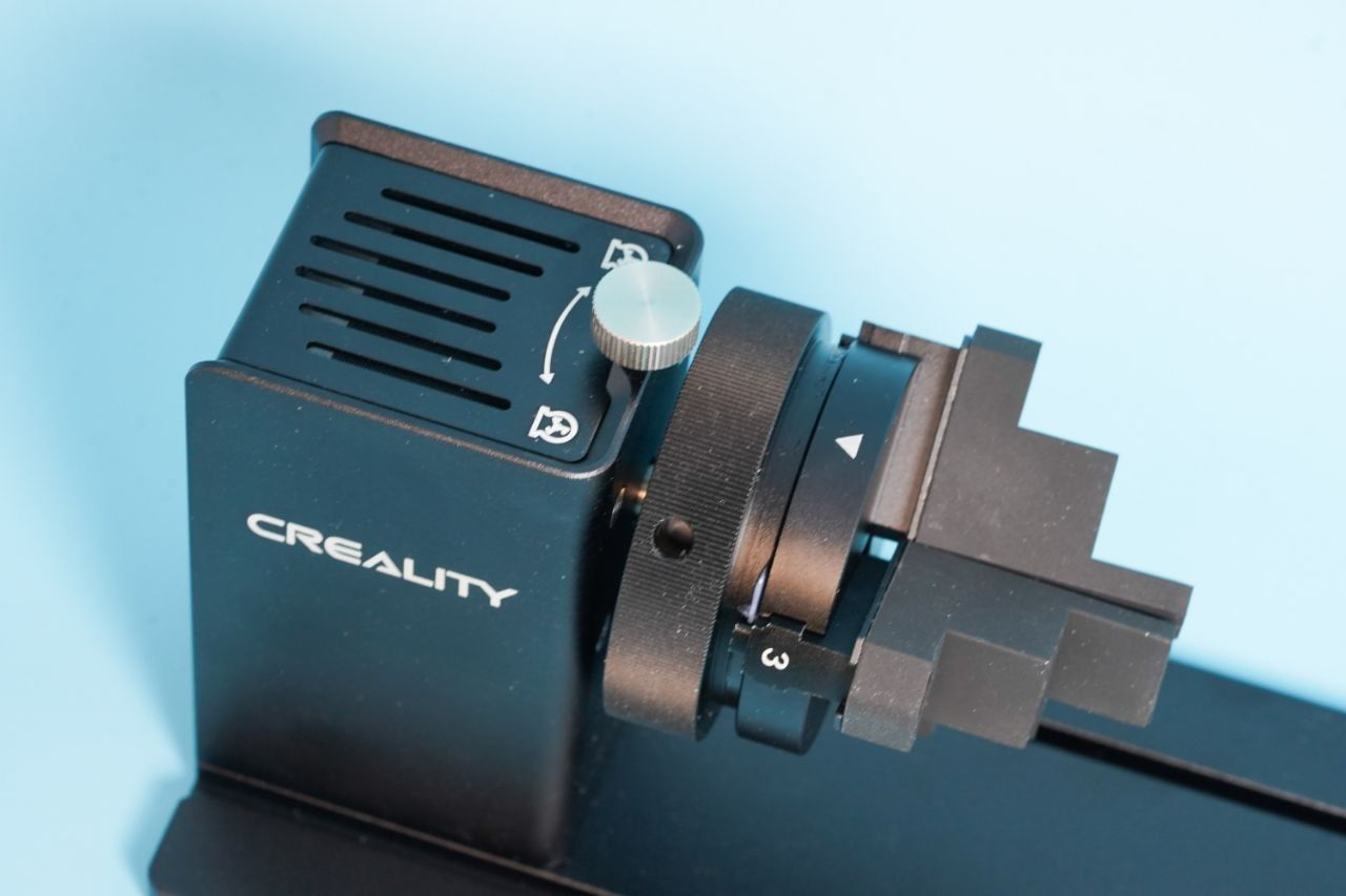 Creality Rotary Kit Pro – это современный поворотный модуль, созданный