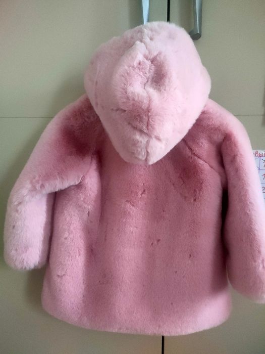 Шубка на девочку рост 98, б/у