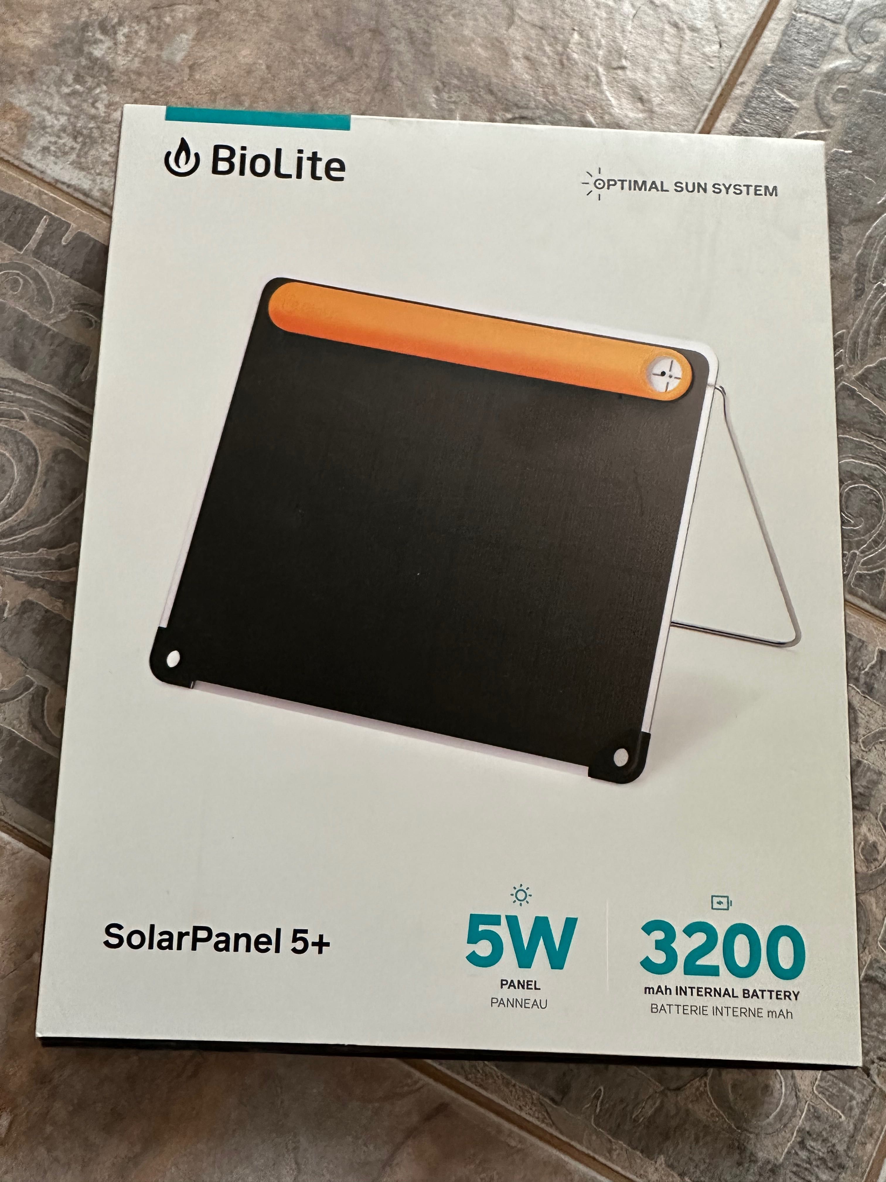 Сонячна панель батерея з павербанком з компасом BioLite SolarPanel