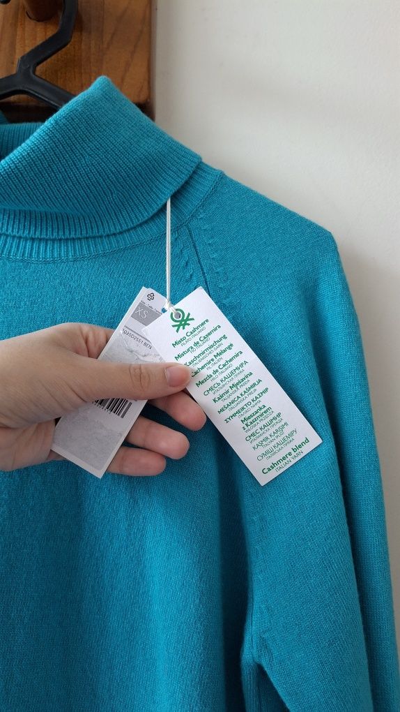 Camisola nova lã e caxemira de gola alta XS ou S Benetton