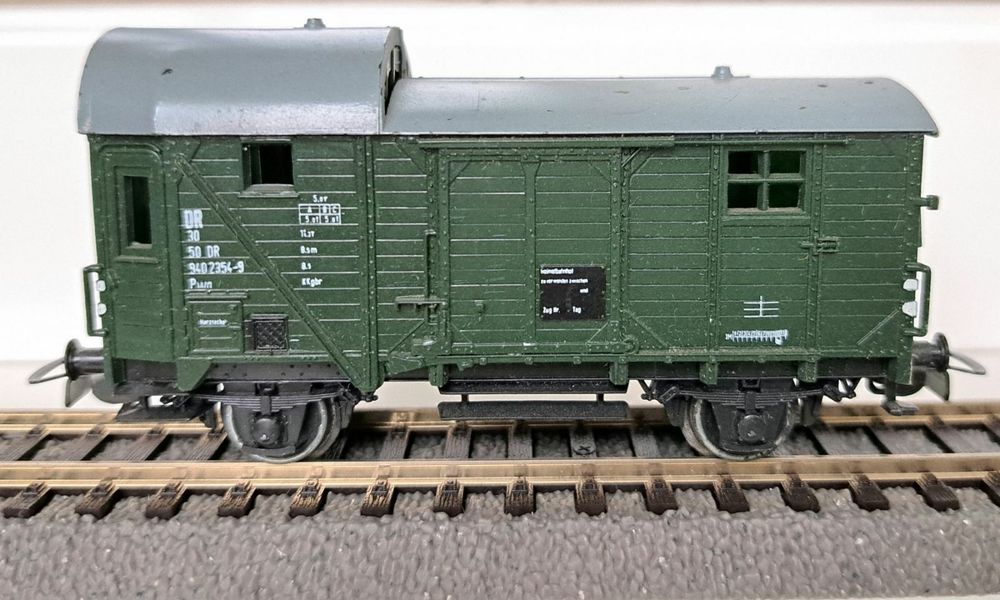 багажный вагон Piko DR 940 2354-9 в масштабе H0 1:87.