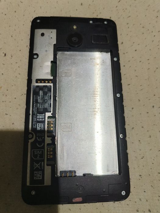 Sprzedam telefon Nokia Lumia 640 XL bez klapki i baterii