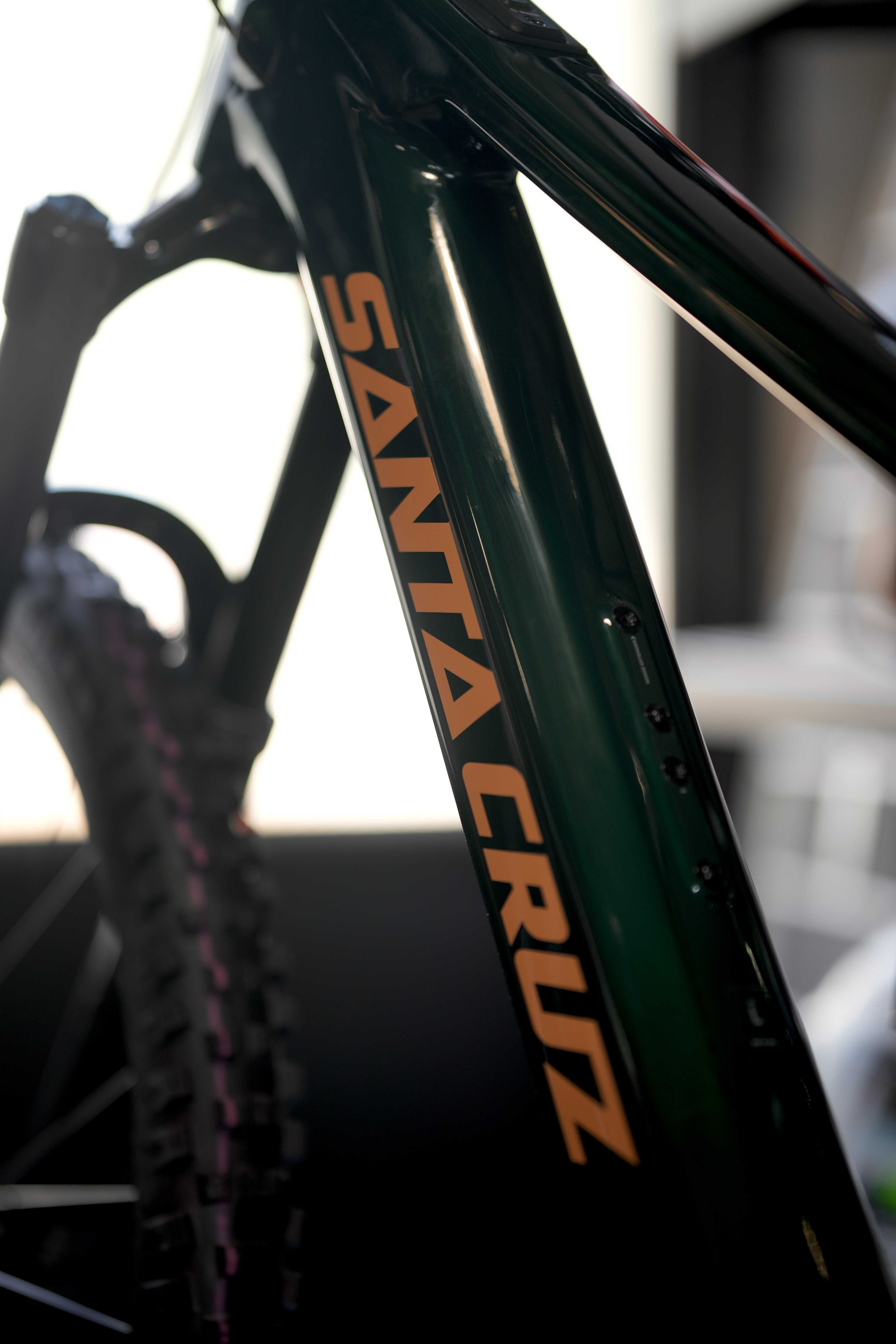 Rower Elektryczny Ebike Santa Cruz Vala GX AXS