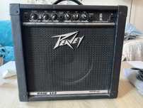 Wzmacniacz gitarowy peavey  rage 158