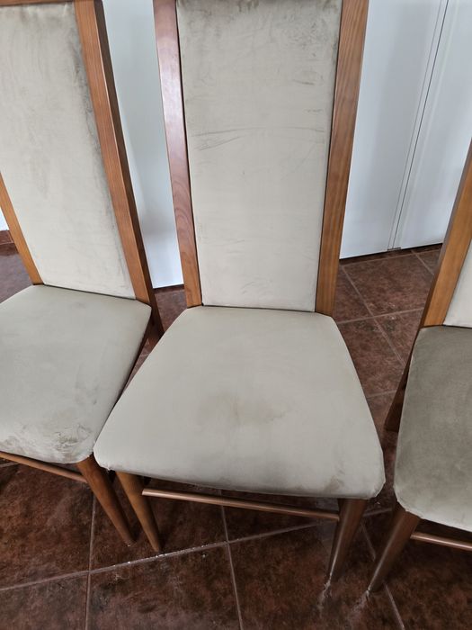 Cadeiras renovadas