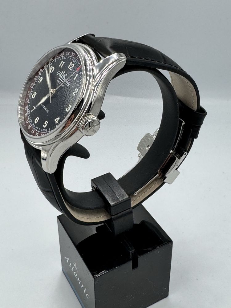 Atlantic Worldmaster Pointer Date Automatic - Swiss Made - 40 mm