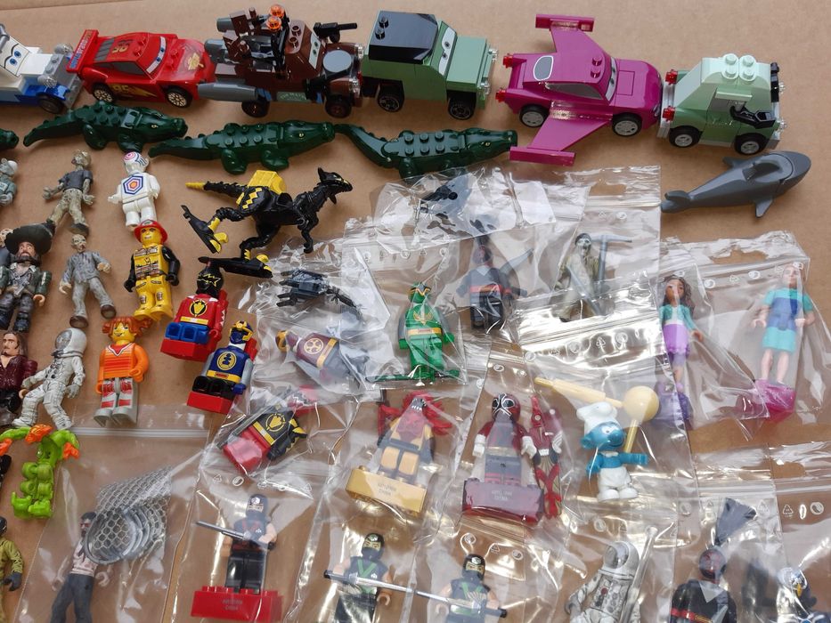 Legos e Mega Bloks Originais – Figuras – Cars – Vespas - Animais