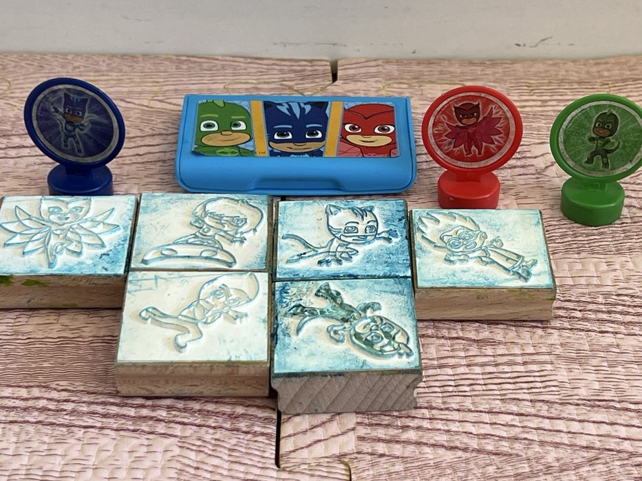 Vendo carimbos pj mask