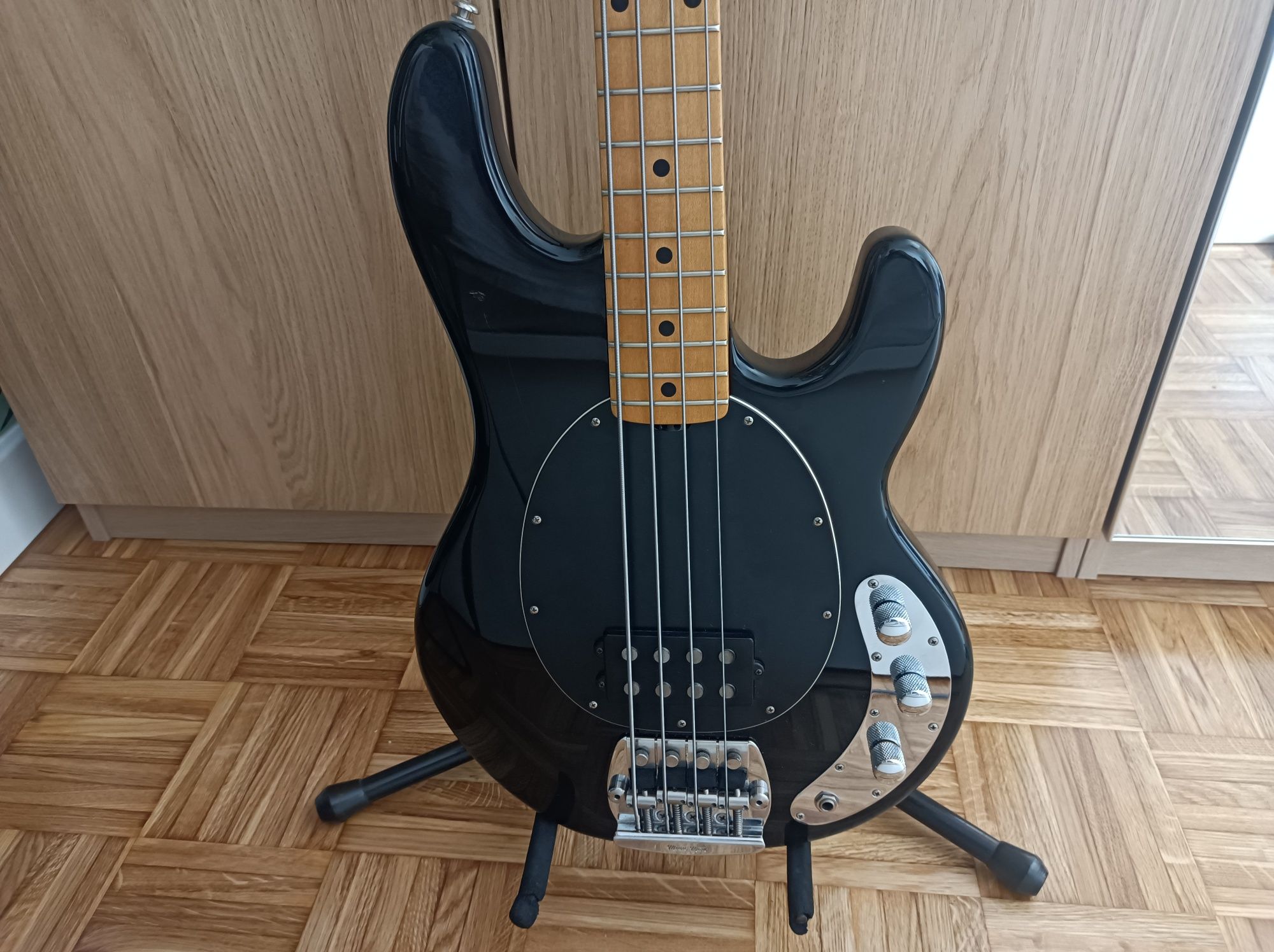 Gitara basowa Musicman Stingray bass 1994 Music Man