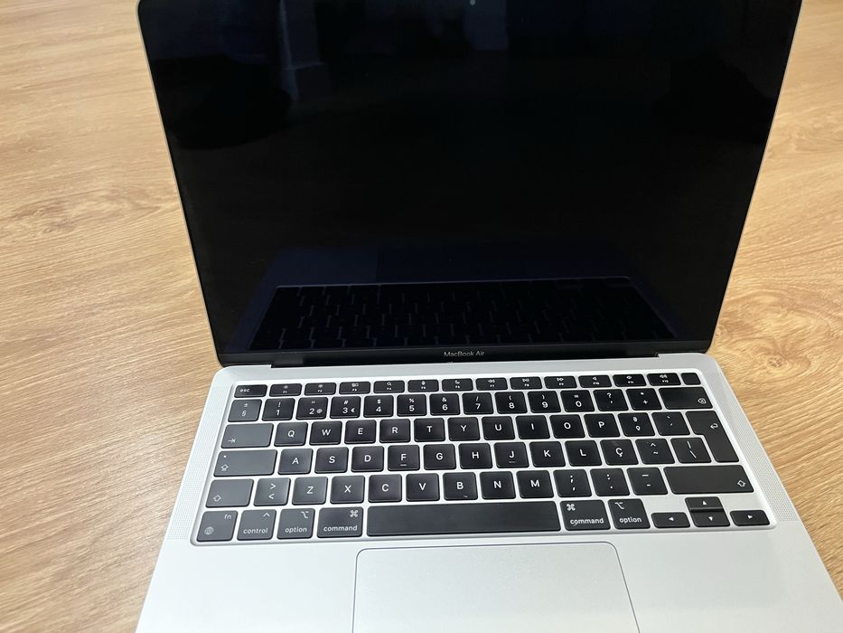 Macbook Air M1 2020