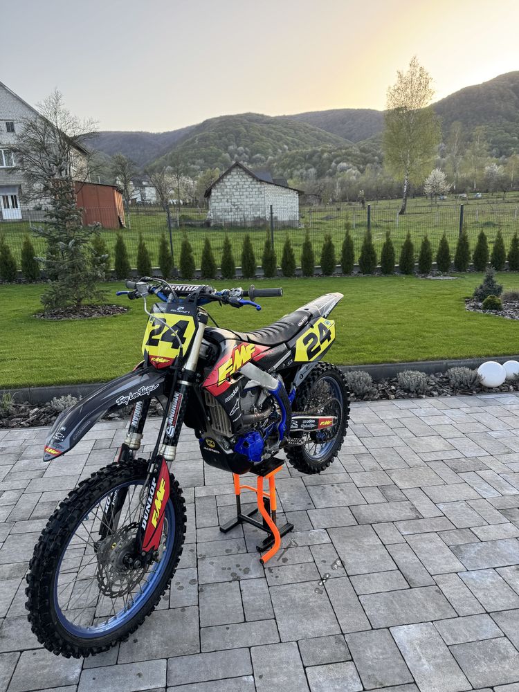 Продам Yamaha YZ450F продаш терміновий або обмін на автомобіль