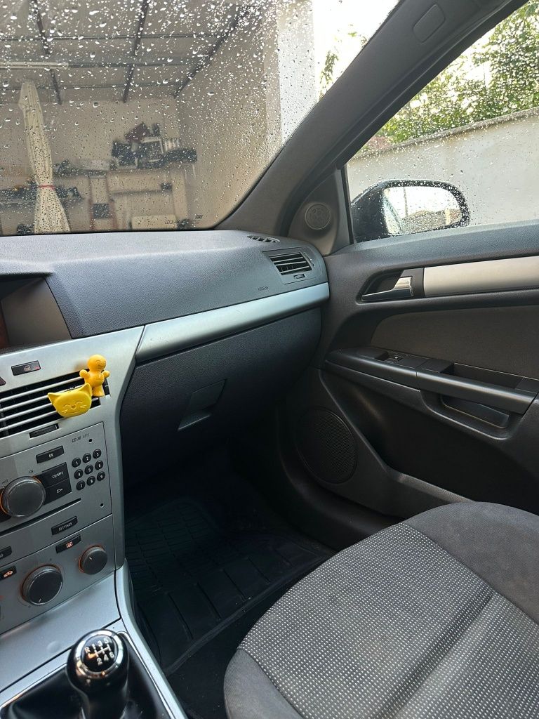Opel Astra GTC 1.3 Van novo preço