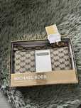 Nerka na pasku michael kors
