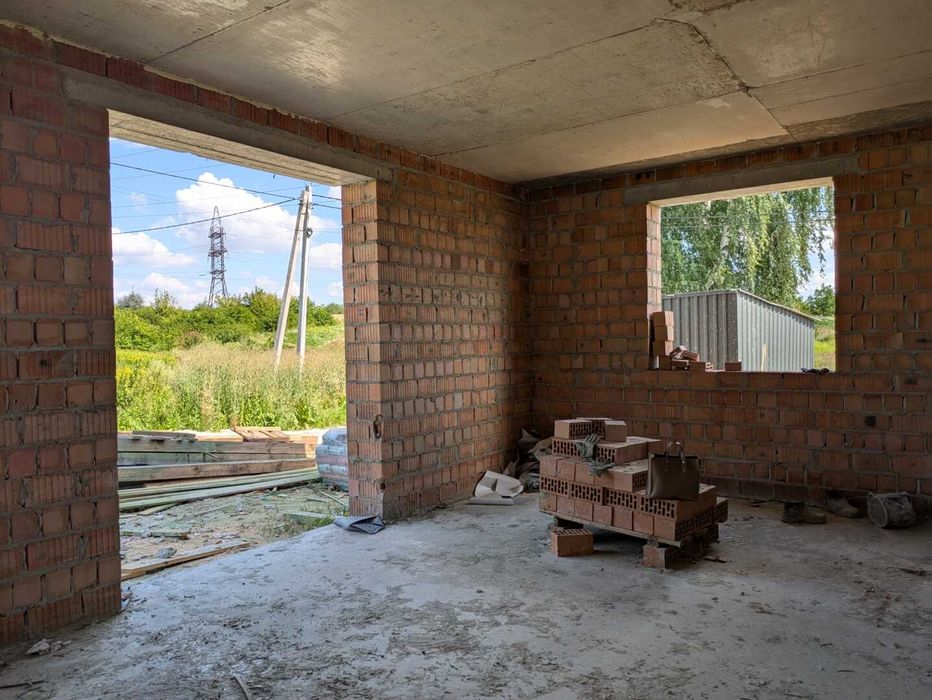 Продаж котеджу із власною земельною ділянкою,  Винники. Без комісії.