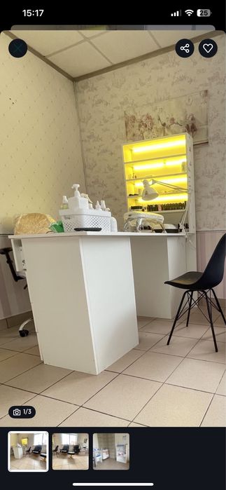 Стіл для манікюру