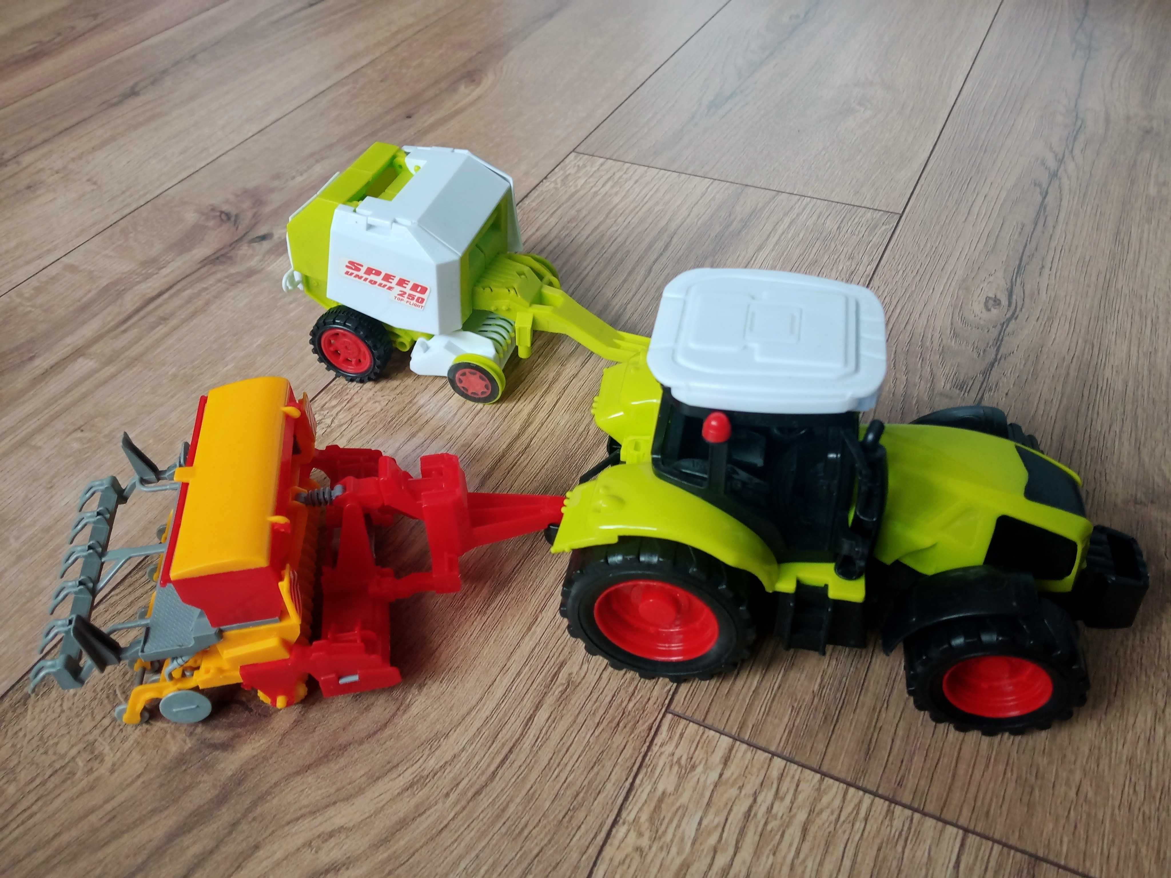 Traktor + maszyny prasa siewnik