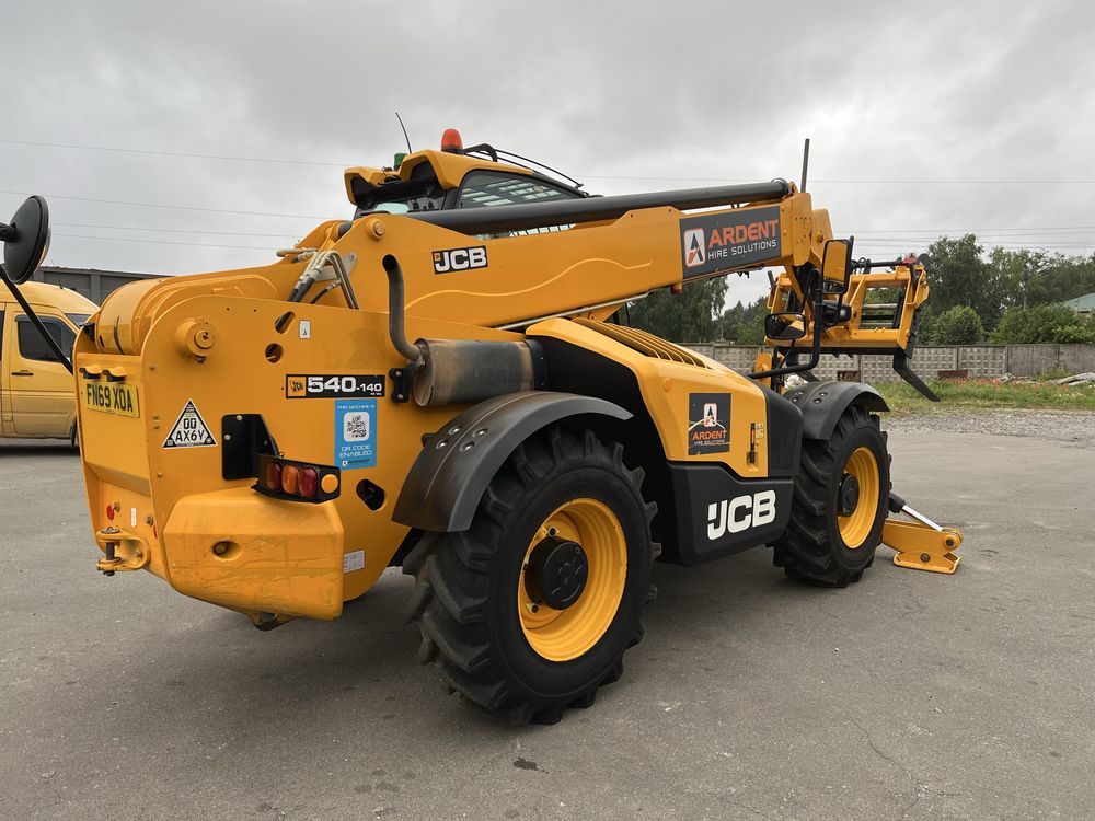 JCB 540-140 Hi Viz