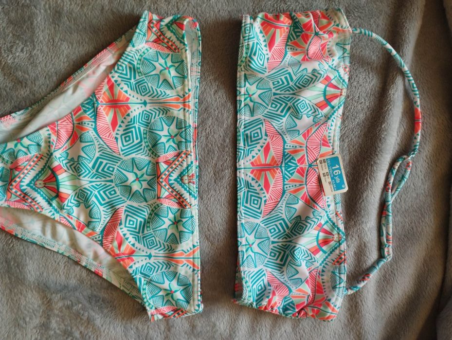 Strój kąpielowy dziewczęcy