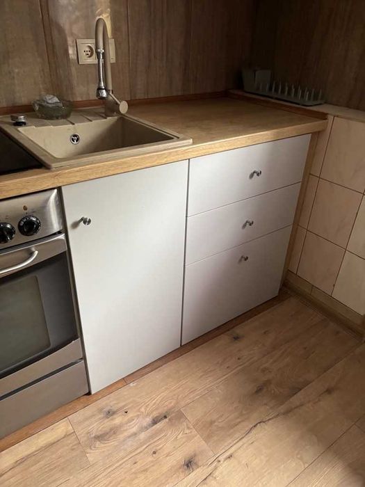 Szafki kuchenne IKEA szary połysk jasny fronty Ringhult