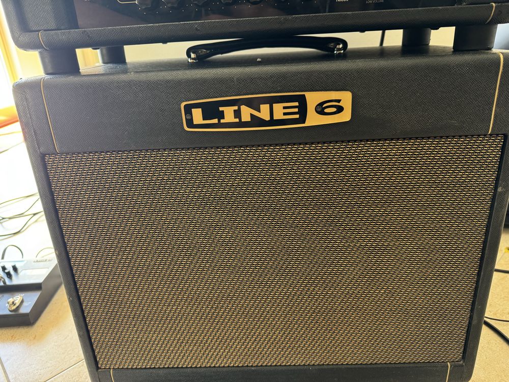 Amplificador line 6 dt 25 head + cab line 6 dt 112