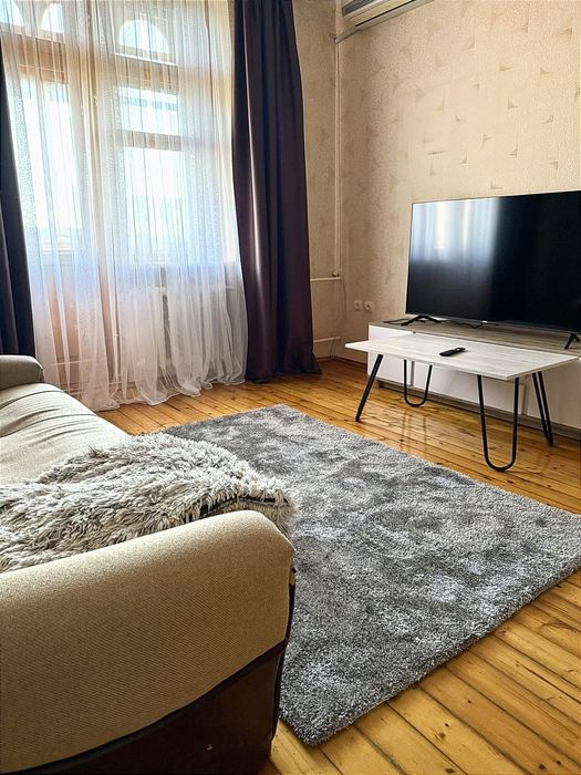 Оренда 3х кімнатної квартири у Вознесенівському р-ні (Сталеварів 17)