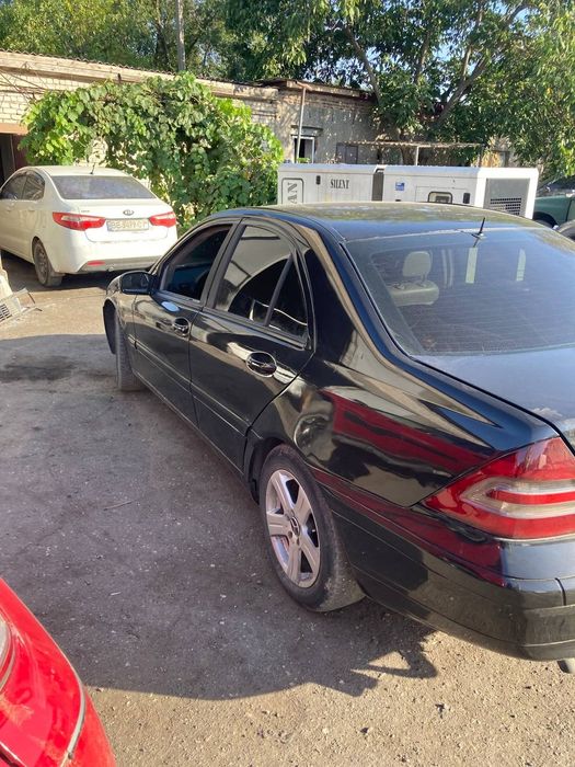 Продам Мерседес с-class