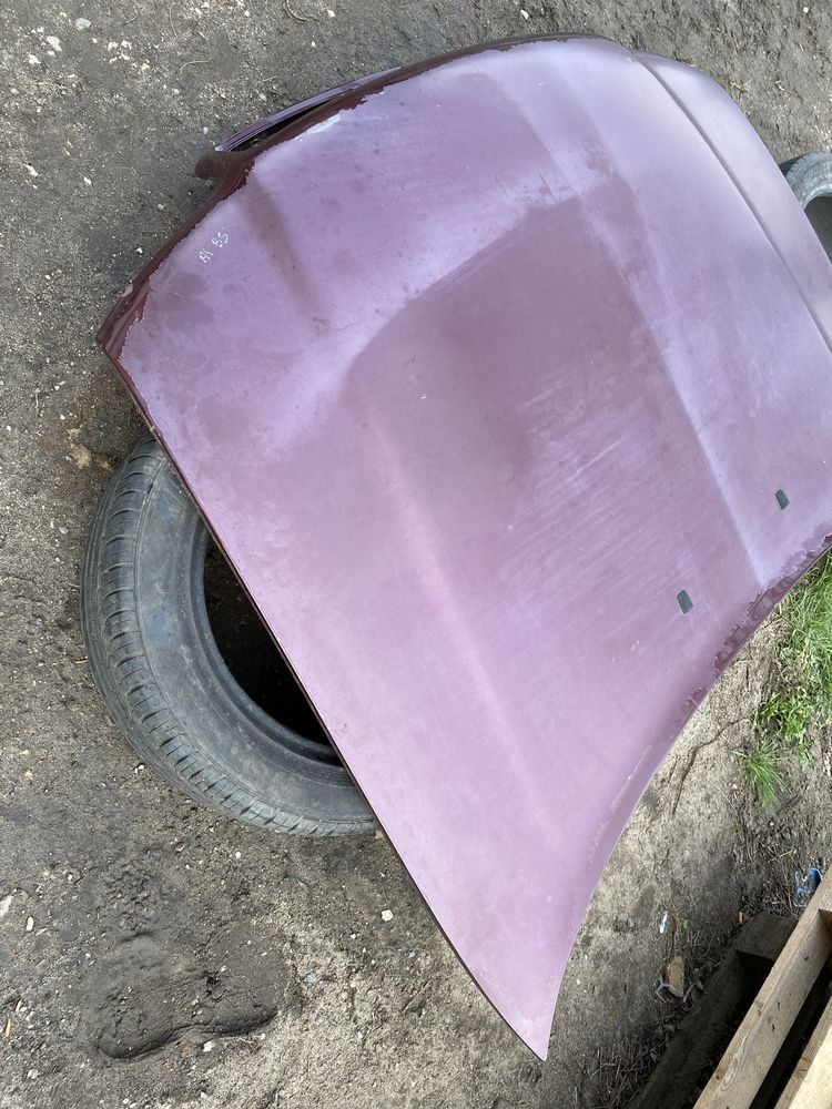 Audi a4b5 a4 b5 przed lift maska
