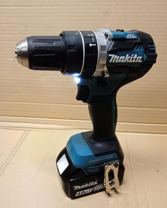 Wkrętarki wiertarka z udarem Makita DHP 484 aku.4ah 2024r