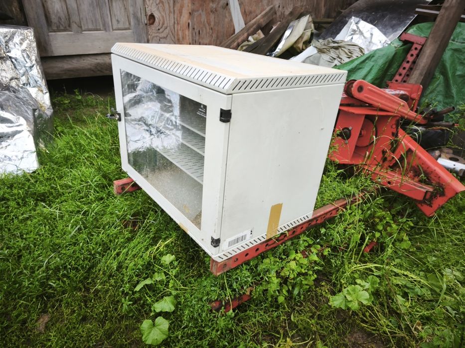 Szafa RACK wisząca metalowa