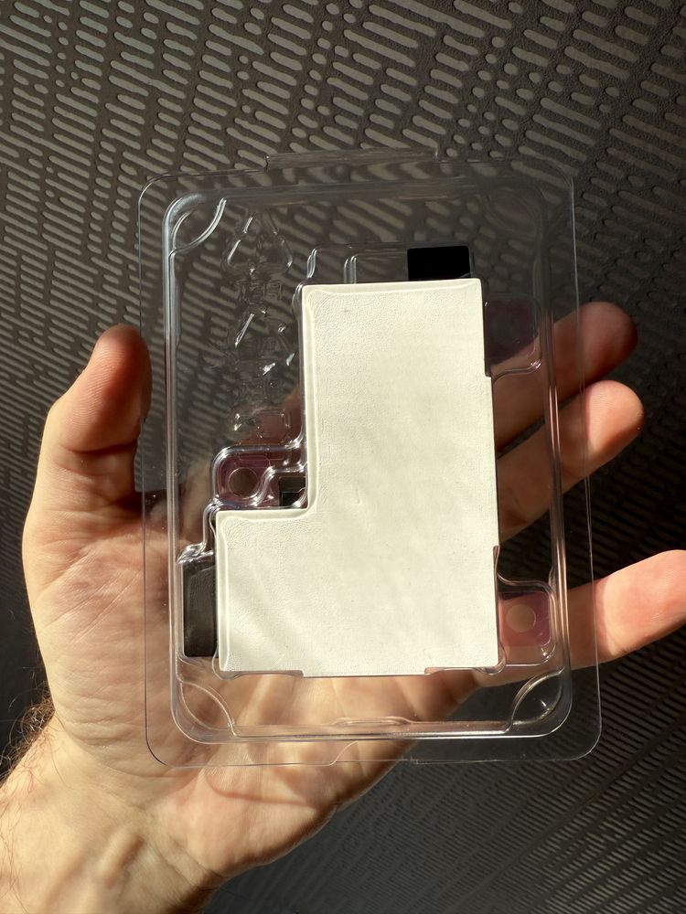 Новий оригінальний аккумулятор для Apple iPhone 14 Pro P/N:661-30382