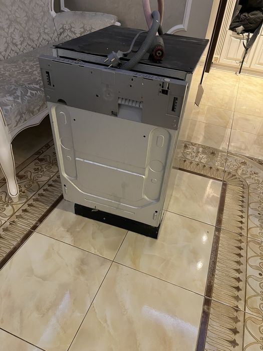 Посудомийка Smeg