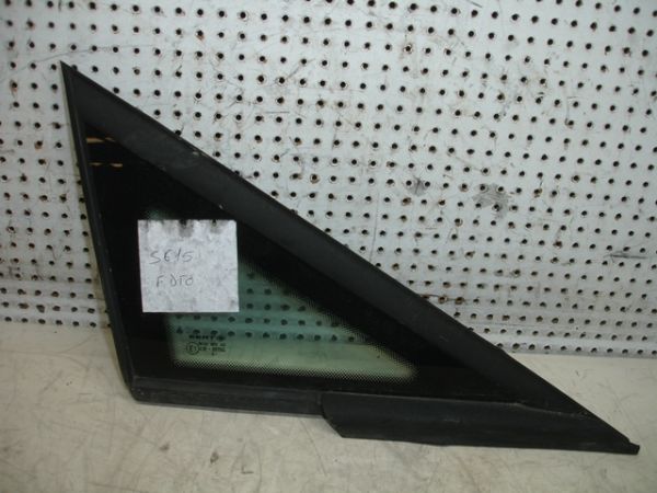 Vidro do painel frente direito SEAT Ibiza IV (6J5, 6P1)