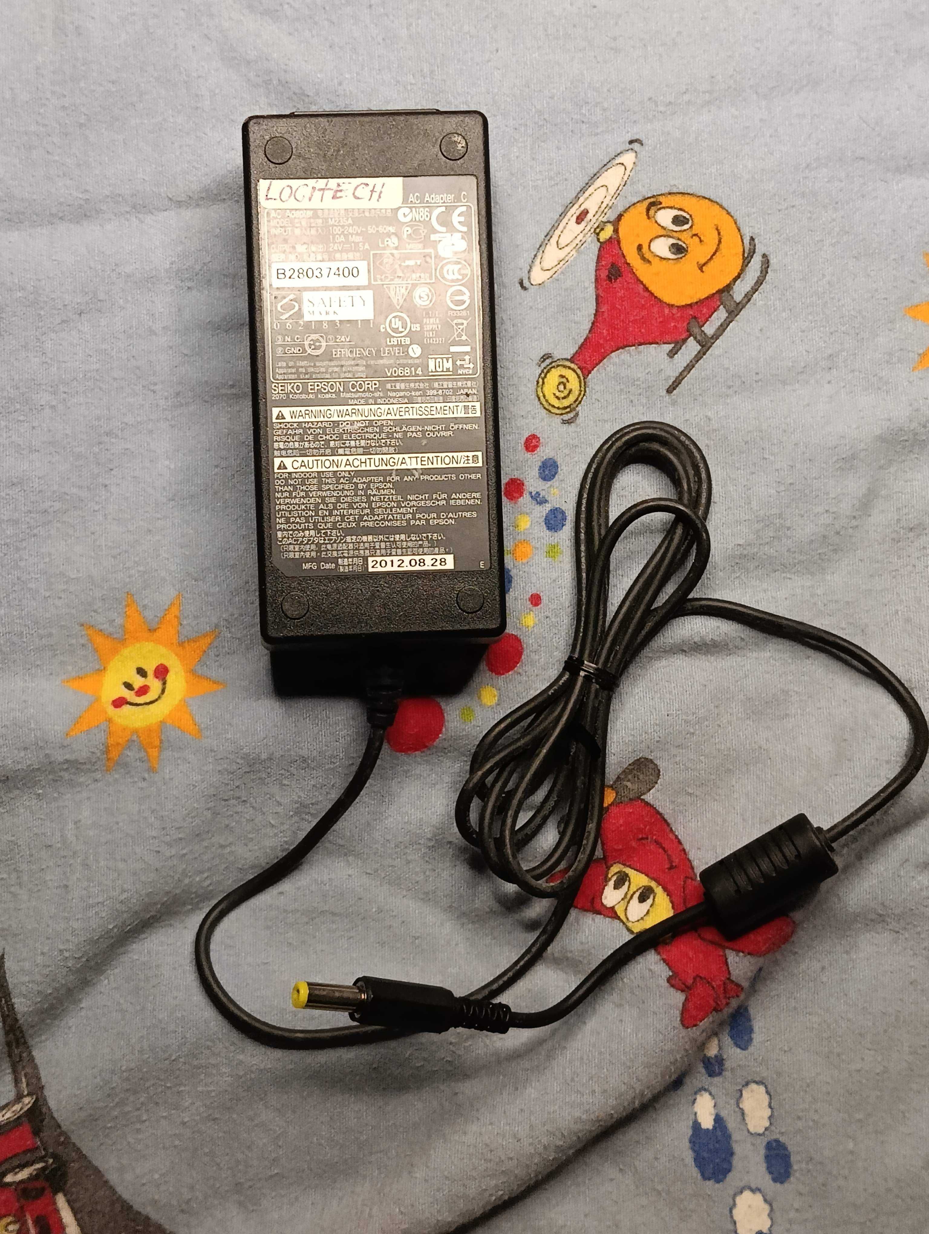 Блок питания для игрового руля с педалями штурвала Logitech 24V