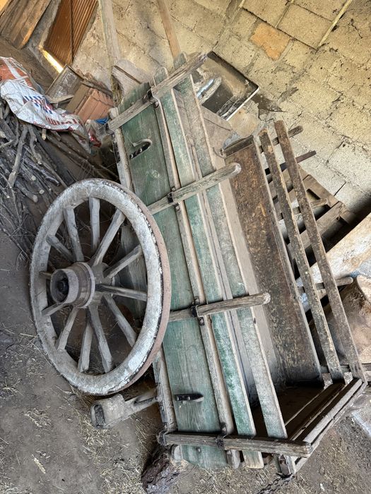 Carroca antiga em perfeitas condições! Sempre protegida em garagem