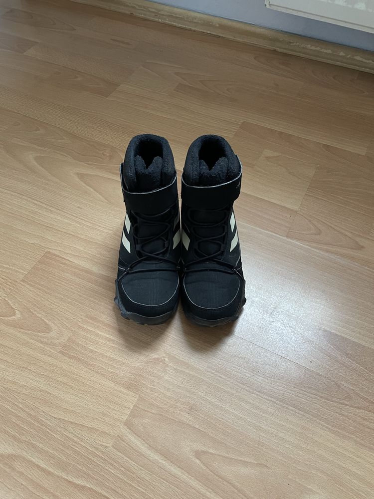 Buty adidas chłąpięce