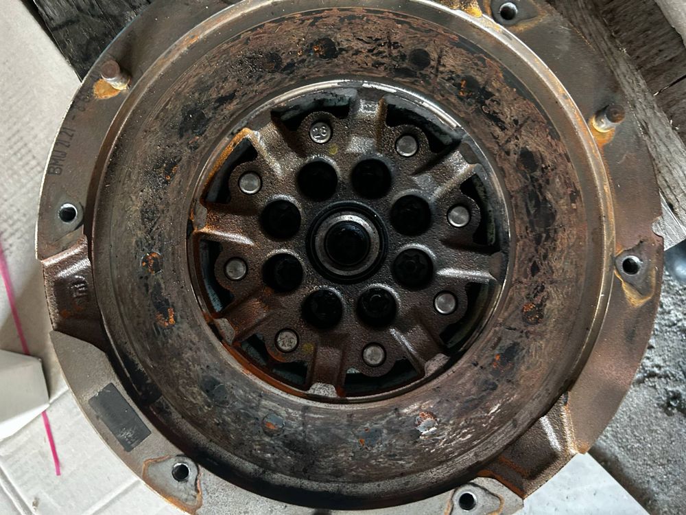 Sprzęgło BMW F30 ( manual)