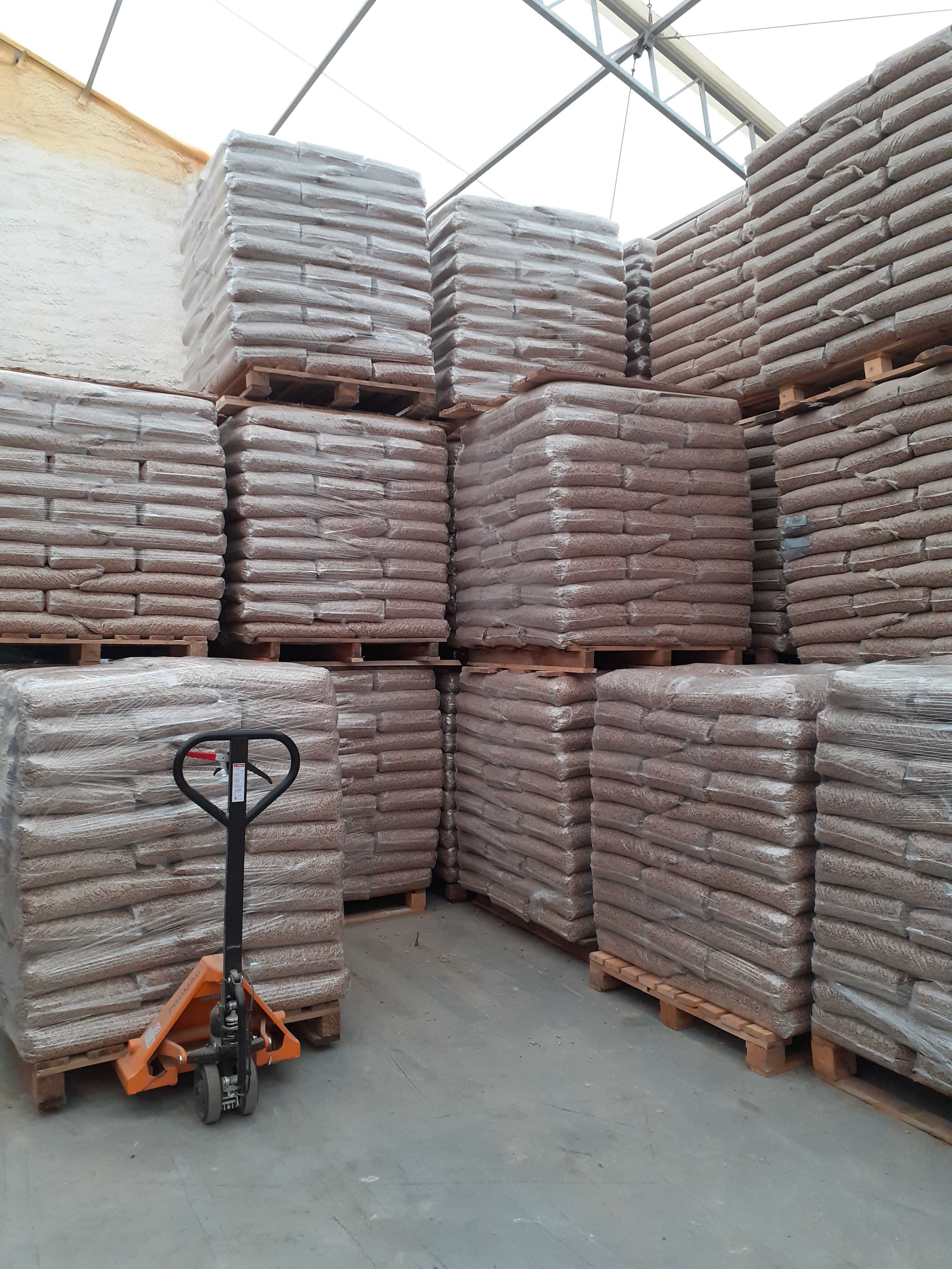 Pellet workowany po 15kg 1t 6mm