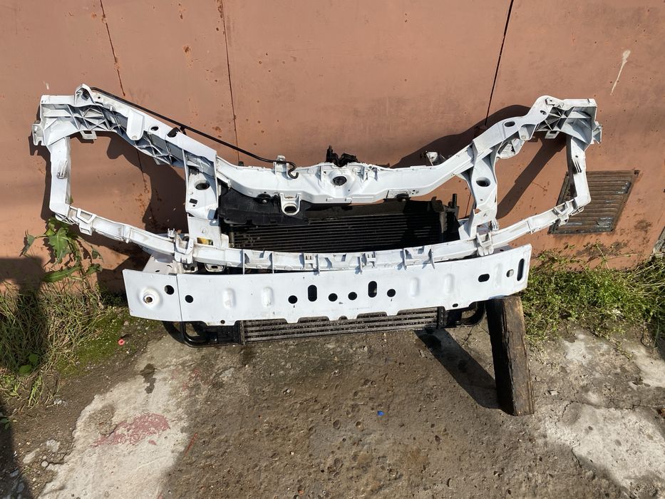 Телевізор радіатор ford focus mk2 фокус рестайл 1.6;1.8  підсилювач