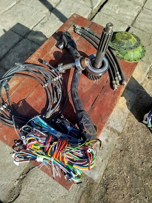 Запчастини до ЗІЛ все разом