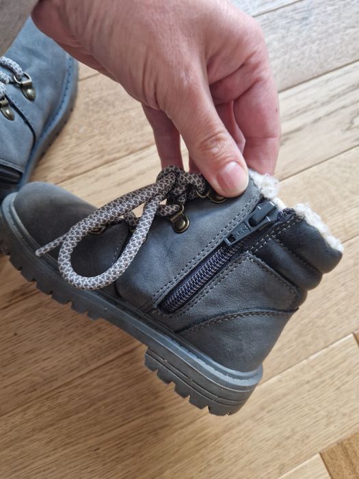 Botki trzewiki buty zimowe r.25 Lupilu