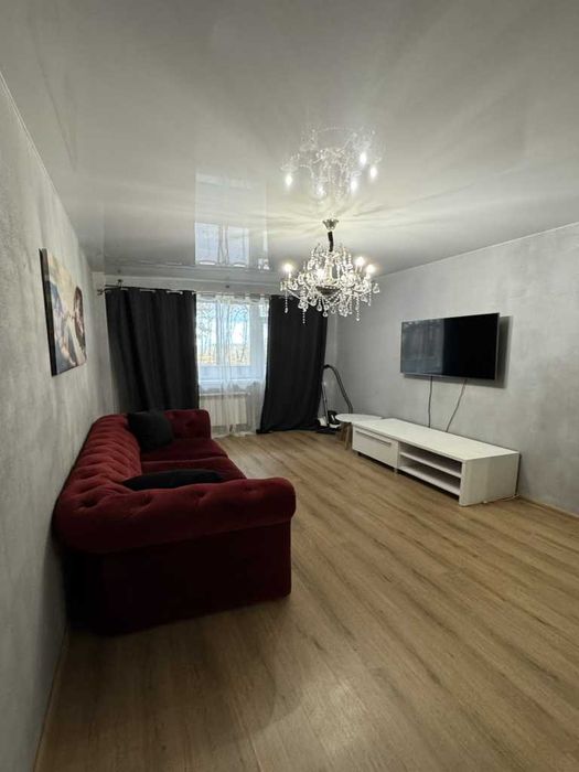 1к! квартира, ЖК Садовий, 1/9 поверх, 43 м2, євроремонт, все залишають