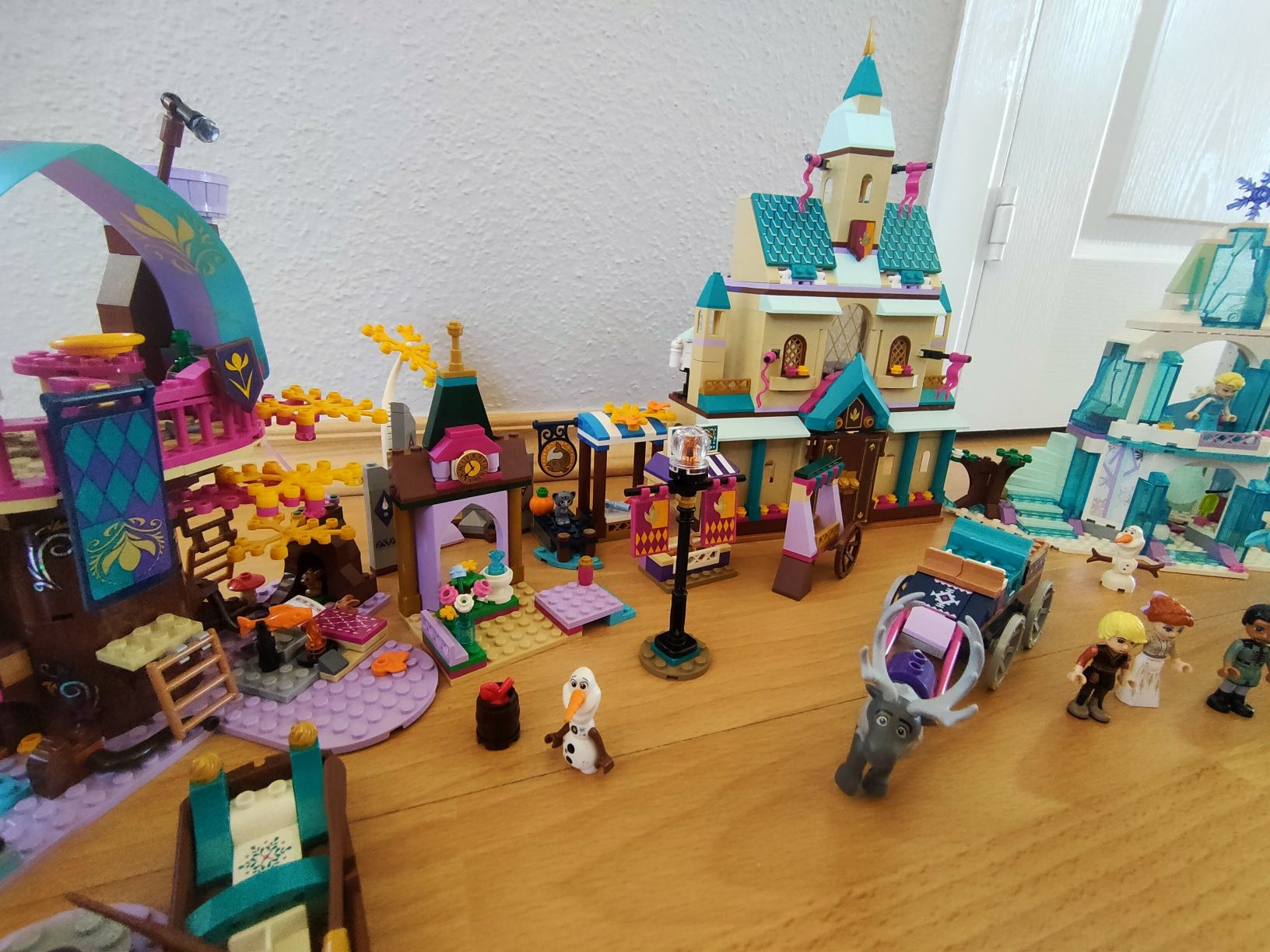 Lego Frozen wielki pakiet zestawów pałac Elsy zimowa wioska i inne