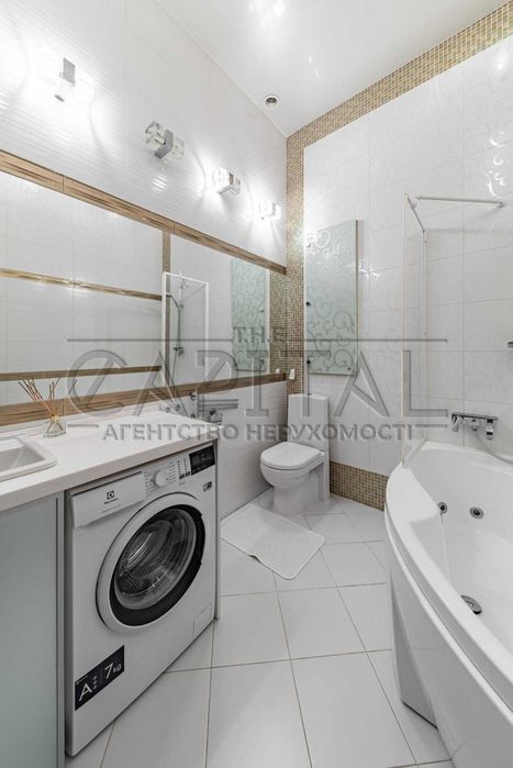 Большая Васильковская купити квартиру в центрі, 100 м2, рядом Гулливер