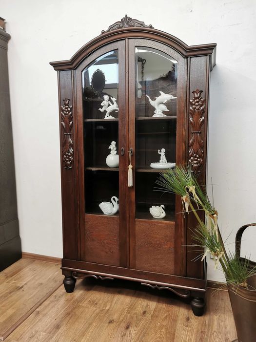 Śliczna dębowa serwantka witryna antyk 618/2024