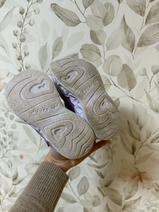 Skerchers 15 см світяться зимові сапожки на дівчинку