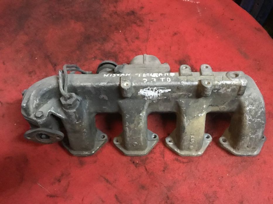 COLETOR DE ADMISSÃO NISSAN TERRANO 2.7 TD