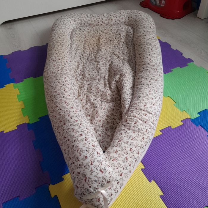 Sprzedam kokon niemowlęcy