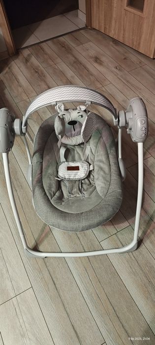 Elektryczny Bujaczek leżaczek  MOMI