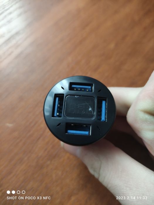 Автомобільний адаптер 12/24v